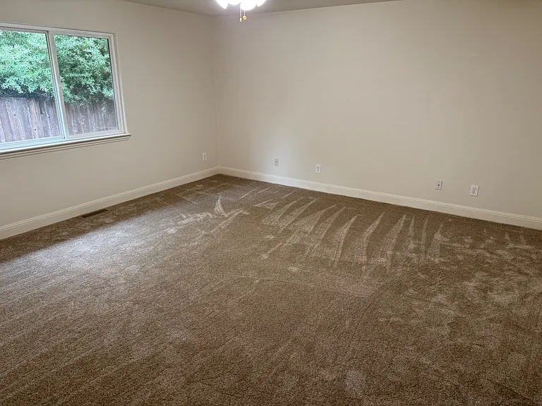 16656 Pinecrest Ct — Photo 11