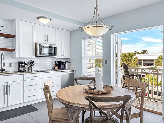 4th image of 45 Town Center Loop Unit 3-14
