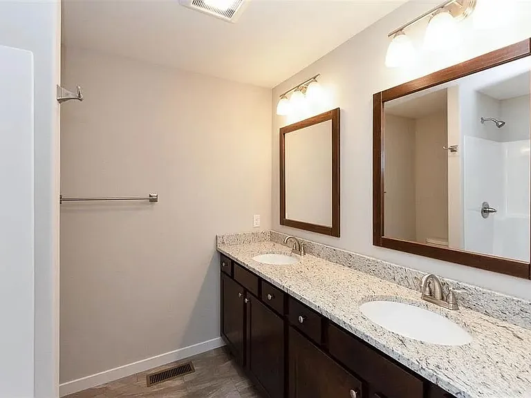 2202 Shady Grove Rd SW — Photo 25