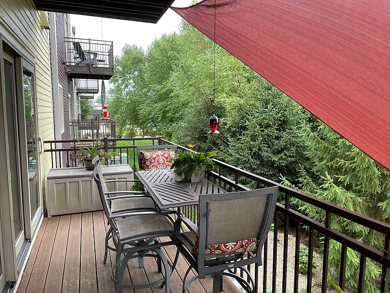 1032 Jackson St — Photo 49