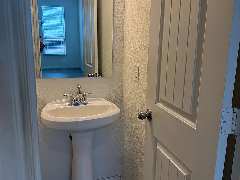 5609 Annie Creek Rd — Photo 17