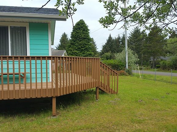 4th image of 315 Orion Ave SW