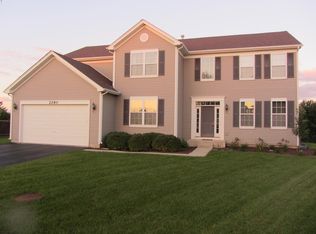 2280 Sanctuary Ct, Wauconda, IL 60084