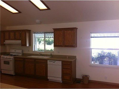 2nd image of 444 N El Camino Real N #124