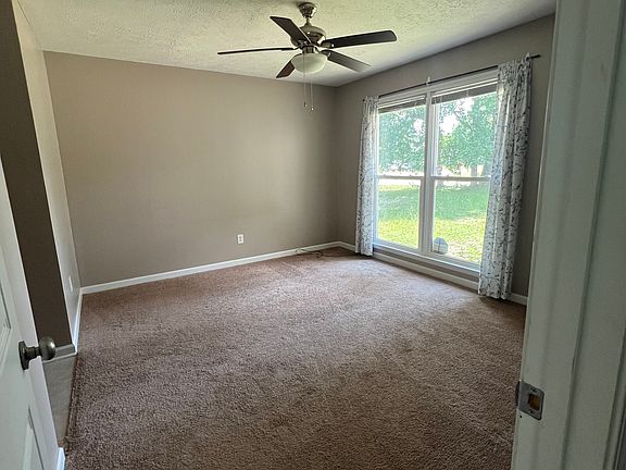 5th image of 7085 Candlewood Dr
