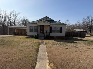 703 S Lake St, Booneville, MS 38829