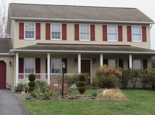 40 Smokehouse Ln, Lewistown, PA 17044