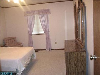 5th image of 2375 Parkview Dr