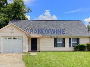 910 Old Rocky Rd, Atlanta, GA 30349