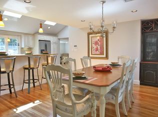 15 South Gtwy, Winchester, MA 01890