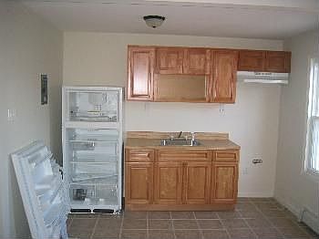 4th image of 62 Jewett Ave