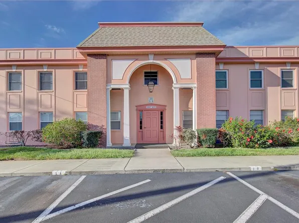 7000 Sunset Dr S APT 1B, South Pasadena, FL 33707