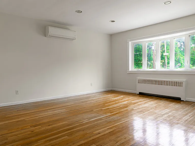 218 E Brinkerhoff Ave — Photo 4