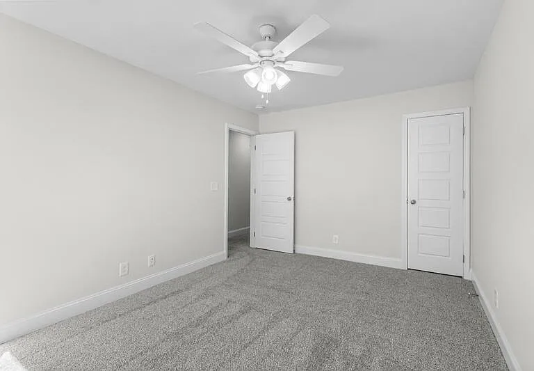 548 Castle Pinckney Ln — Photo 10