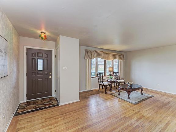 5th image of 10540 S Sun Valley Ct