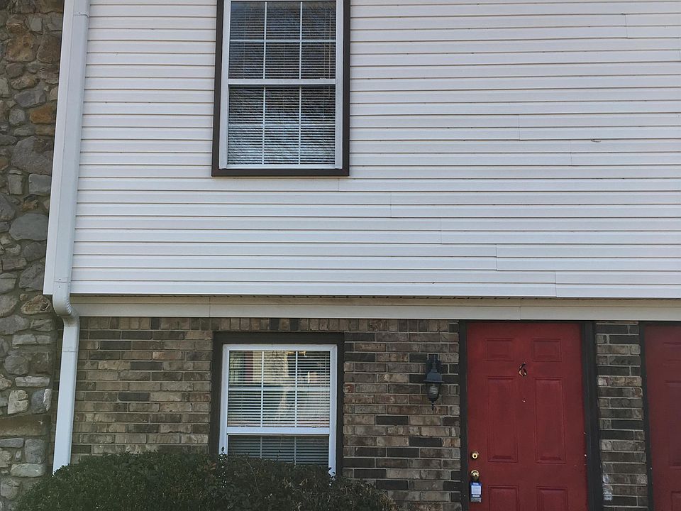 1st image of 607 Chickadee Dr APT 1