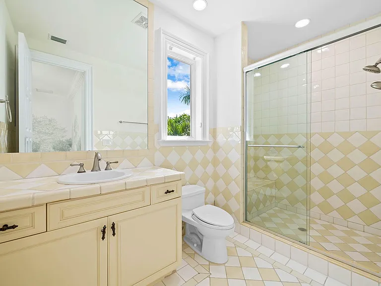 861 Nafa Dr — Photo 39