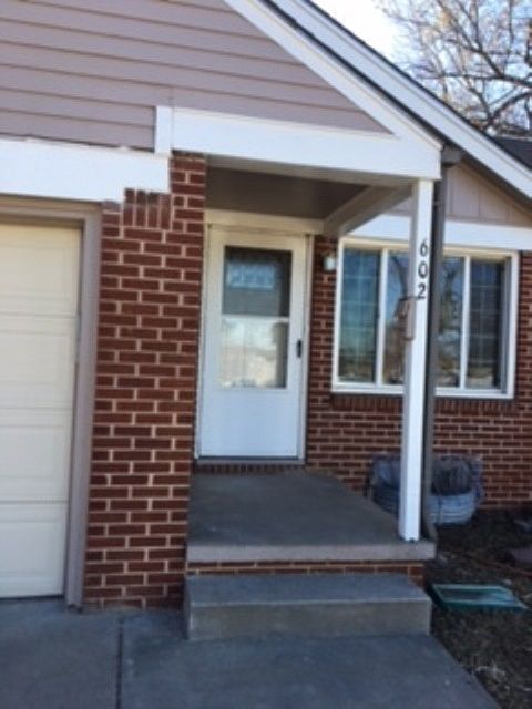 2nd image of 602 S Clifton Ave