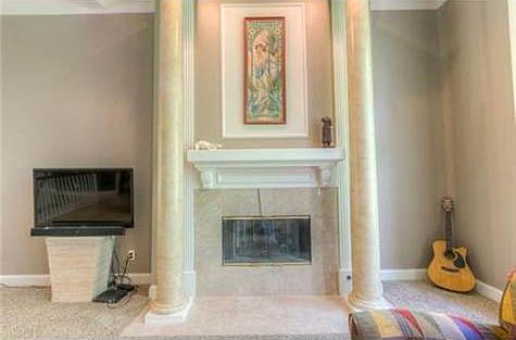 4th image of 4126 NE Hampstead Dr