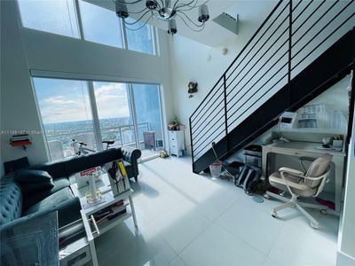 60 SW 13th St APT 2813, Miami, FL, 33130