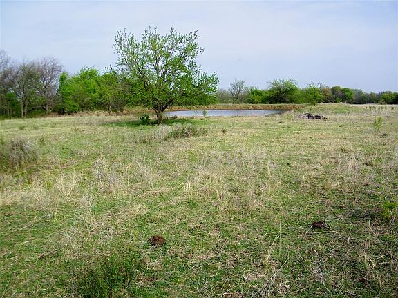 4th image of 1155 N 3180th Rd