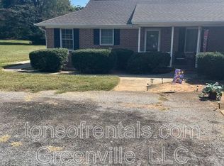119 Lacey Ln, Spartanburg, SC 29301