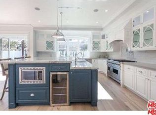 4441 Mary Ellen Ave, Sherman Oaks, CA 91423