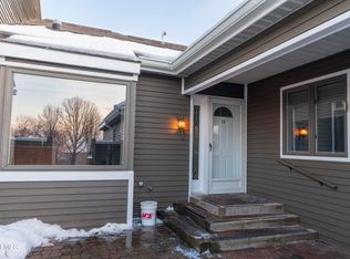 12 Collins Ter, Saratoga Springs, NY 12866