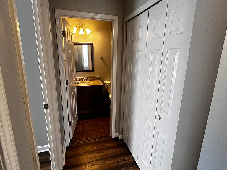 3600 Hillcross Dr — Photo 4