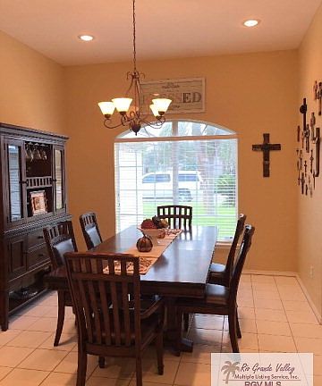 3rd image of 1514 Burke Ct