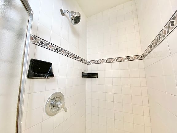 5th image of 4410 1/2 7th Ave #1/2