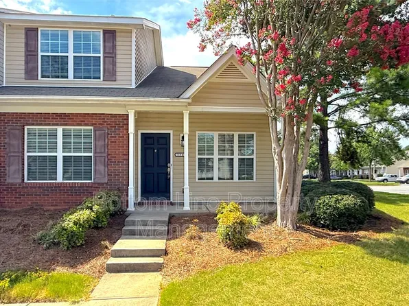 1367 Killashee Ct, Charlotte, NC 28213