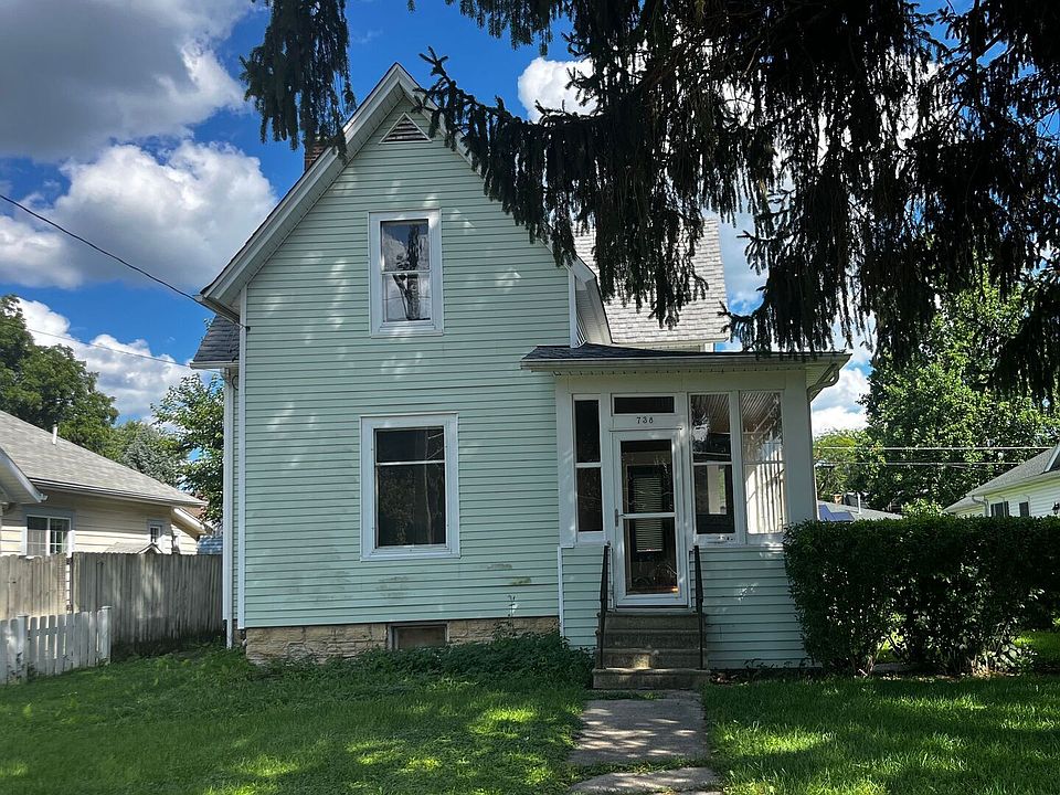 1st image of 738 S 1st St