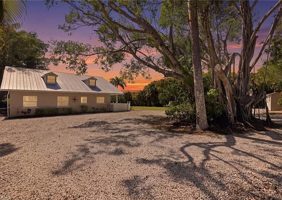 1st image of 1313 Driftwood DR