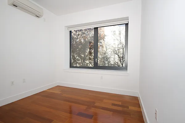 Rented by Sotheby's International Realty | media 21