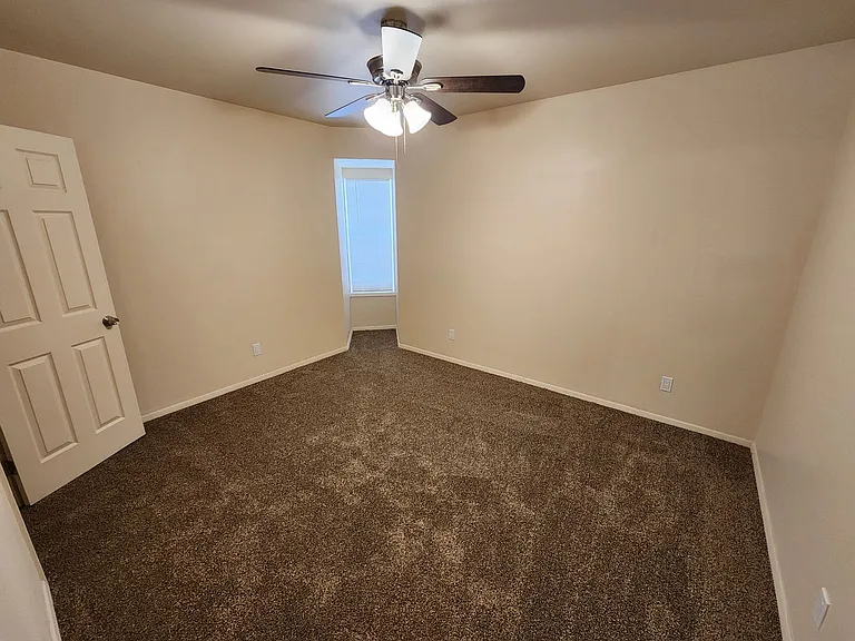 1217 La Fonda Dr — Photo 23
