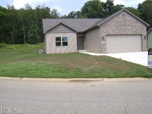 4th image of 600 E Vorey St