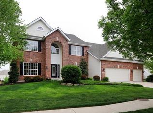 5515 Wooded Creek Dr, Saint Charles, MO