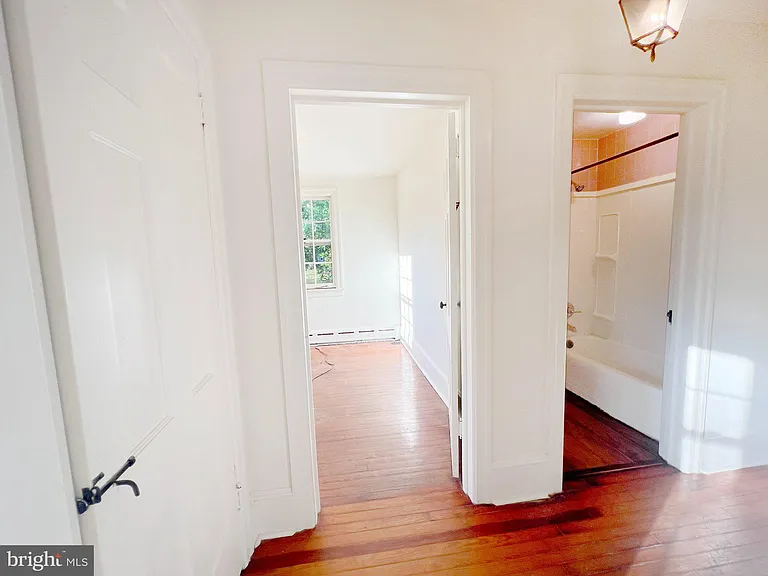 51 Elfman Dr — Photo 20