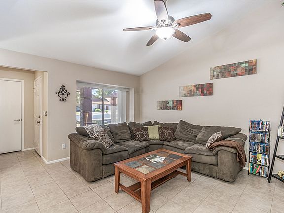 4th image of 3230 E Calypso Ave