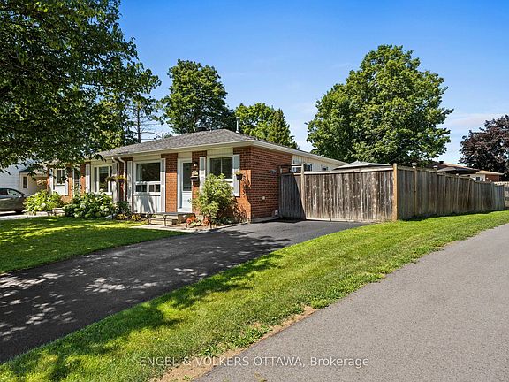 4th image of 51 Morton Dr