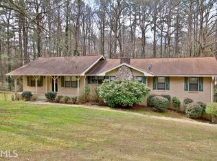 3379 Shorelake Dr, Tucker, GA 30084