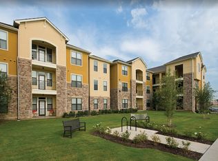 1819 W Capella St APT 207, Fayetteville, AR 72701