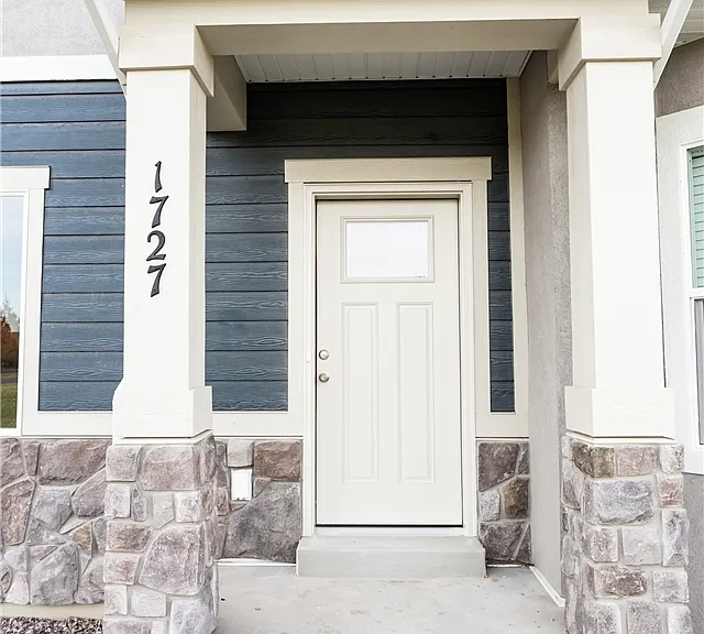 1727 E Talon Way — Photo 16