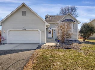 17270 Fireside Ln, Farmington, MN 55024