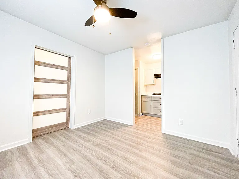 2114 Toledano St #202 — Photo 2