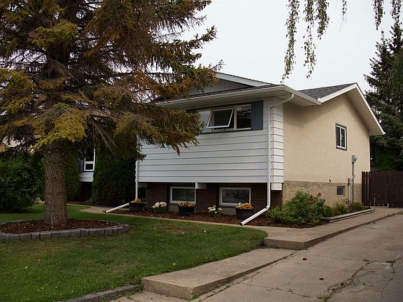 2nd image of 10707 108th Ave