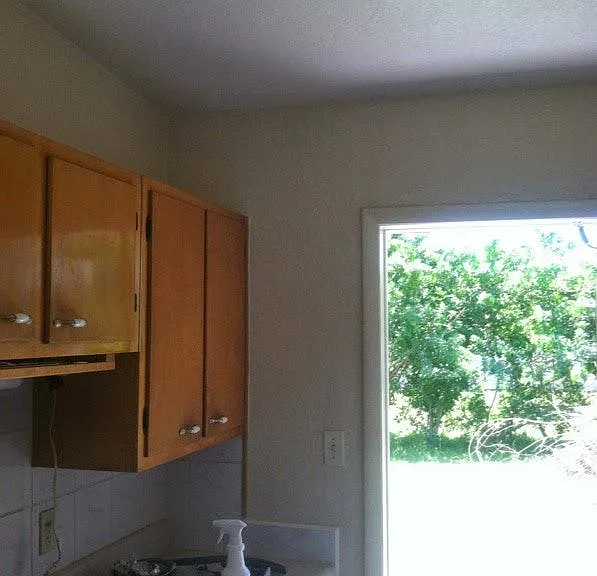 21447 Mallory Ave — Photo 8