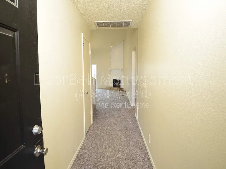 1514 E 73rd Pl — Photo 3
