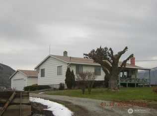 4519 Kelly Rd, Monitor, WA 98836